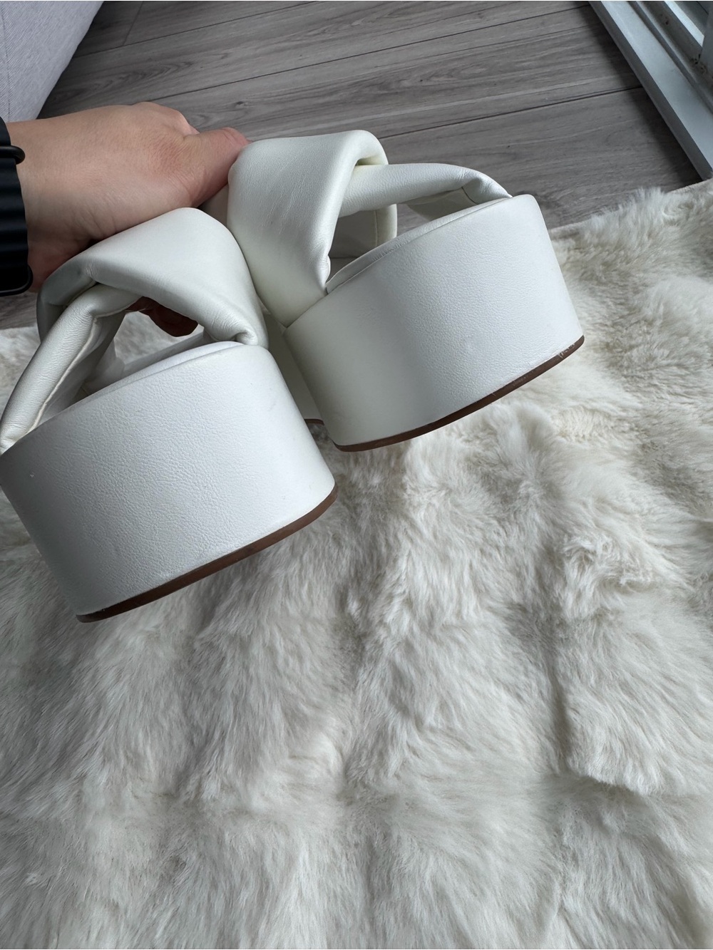 🤍L’Intervalle White Platform Wedge Sandals🤍 - Picture 7 of 9